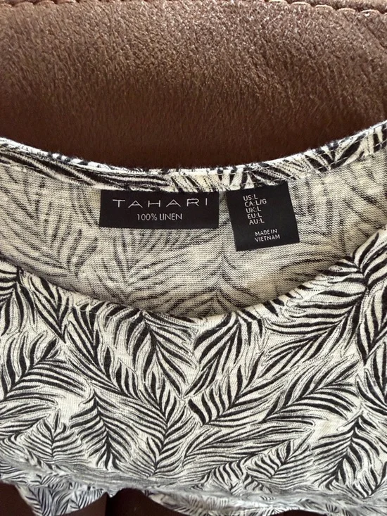 Tahari Olive Green and White Leaf-Print Scoop Neck Top & Black w/ white - Picture 3 of 5